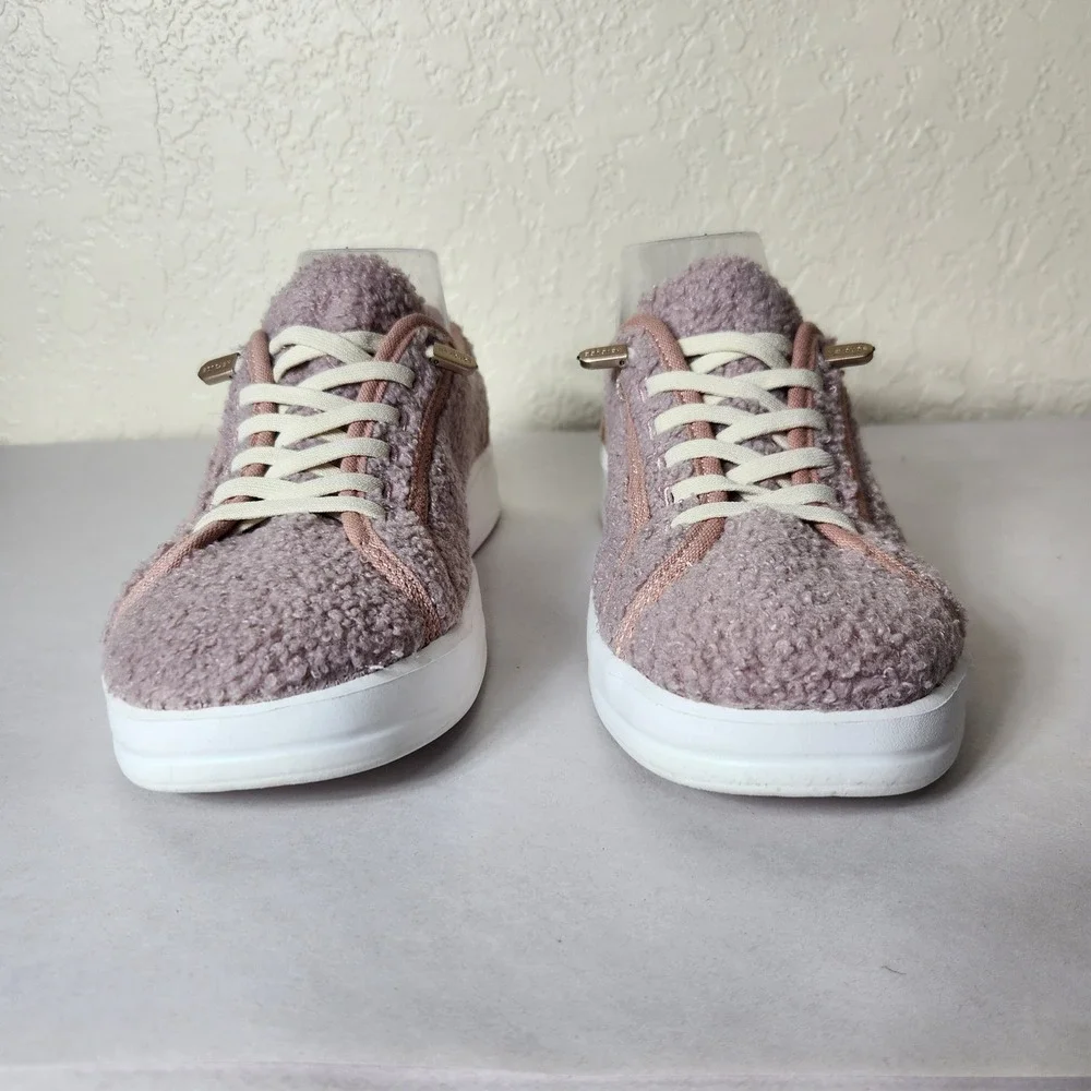 Hey Dude Karina Sherpa Tuscany Pink Women Sneakers Size 8